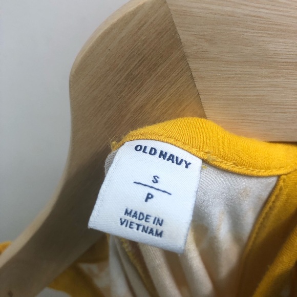 Old Navy, yellow palm tree dress - Picture 7 of 9